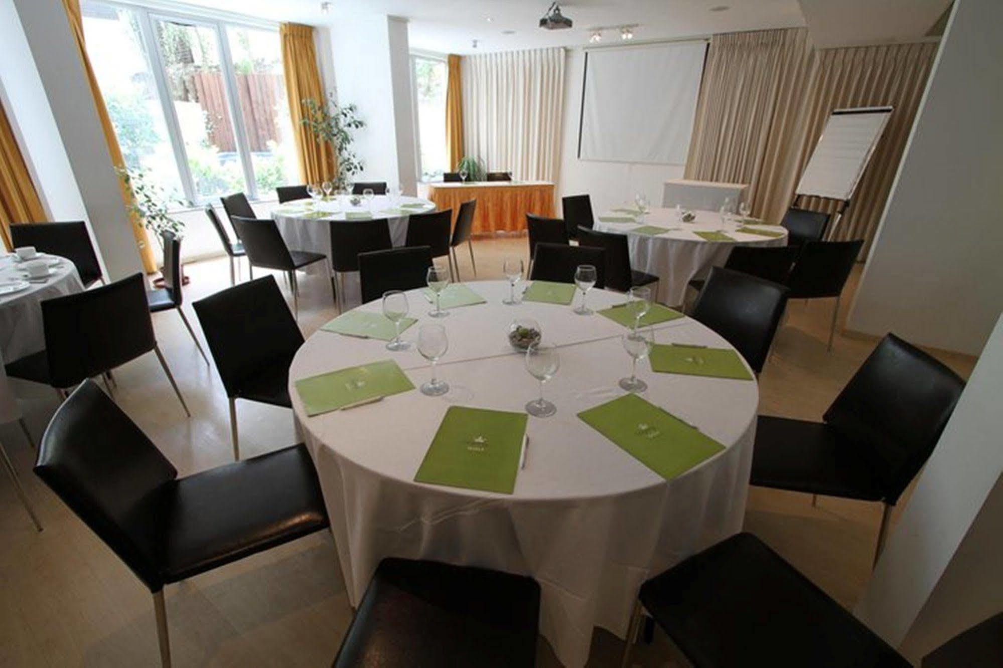 Regency Golf - Hotel Urbano Montevideo Luaran gambar
